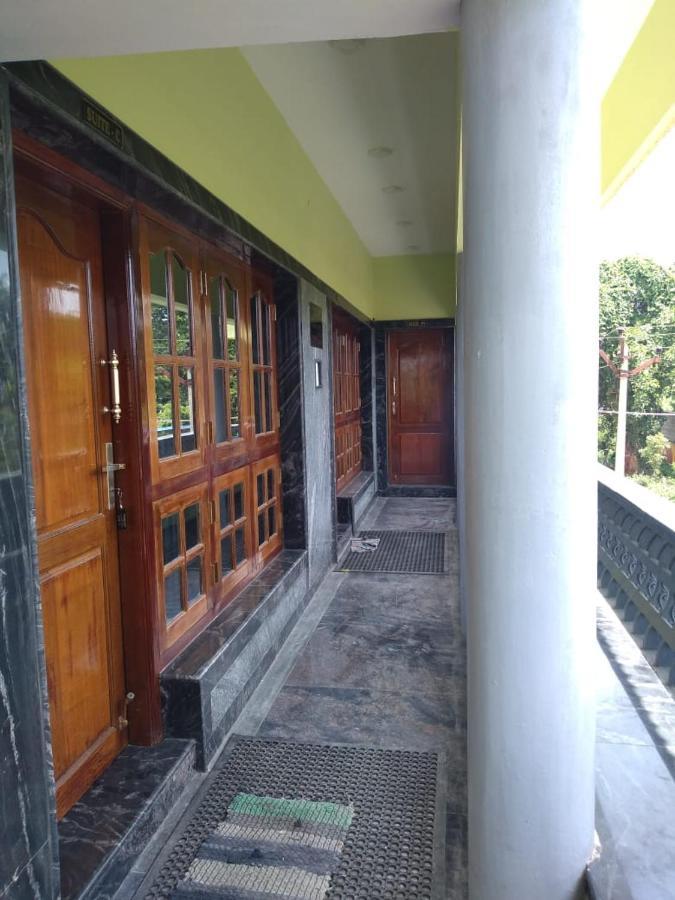 Yuga Guest House Kuttālam Exterior foto
