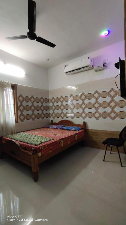 Yuga Guest House Kuttālam Exterior foto
