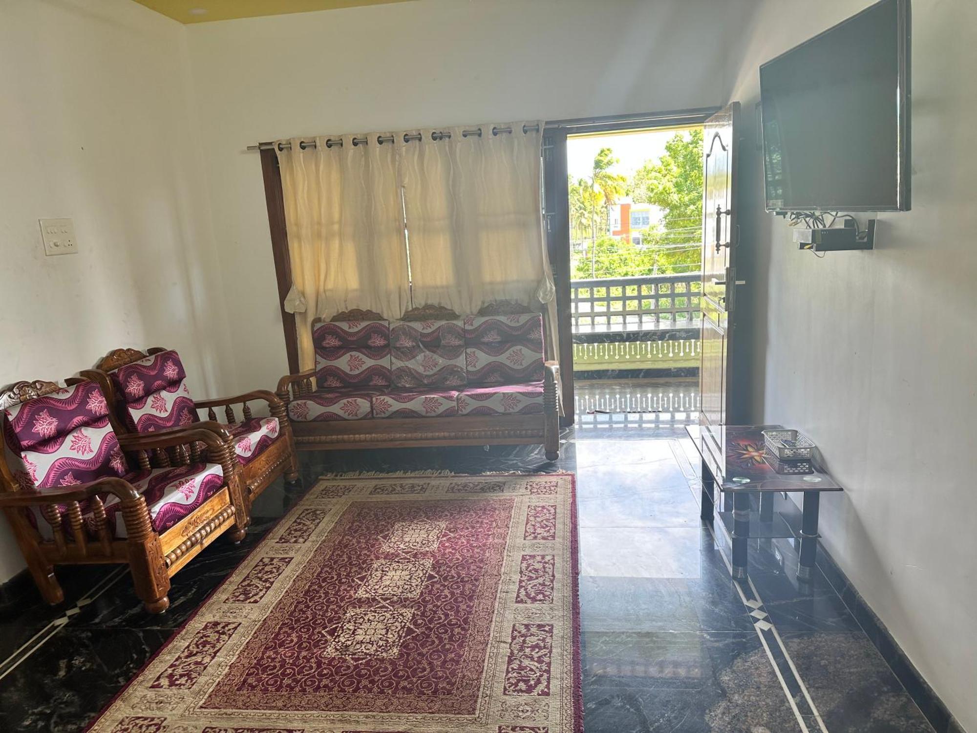 Yuga Guest House Kuttālam Exterior foto